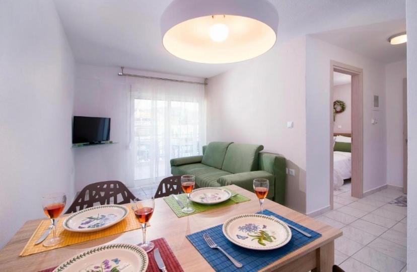 Lena Apartments 3 Potos Eksteriør billede